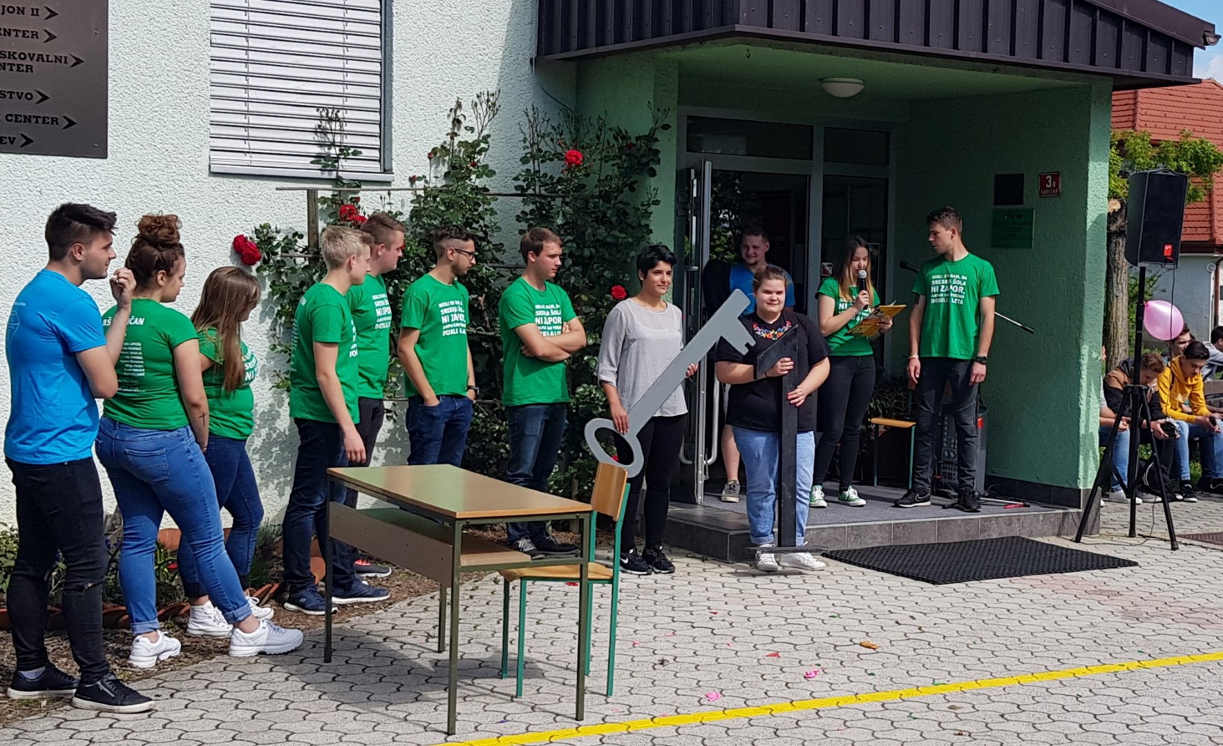 20190520 100343 2 Large