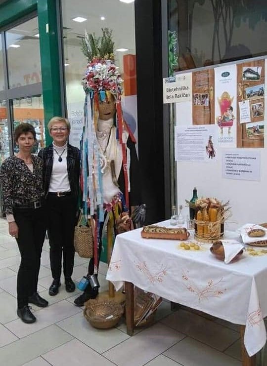 77023534 2605619722794170 1670963005103276032 n 2