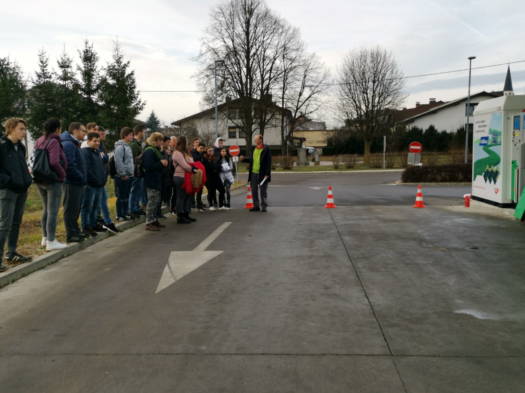 79950676 2658580277498114 673195961408815104 o